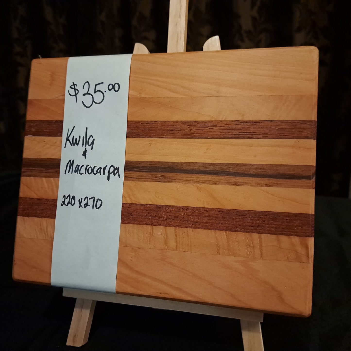 220mmx270mm