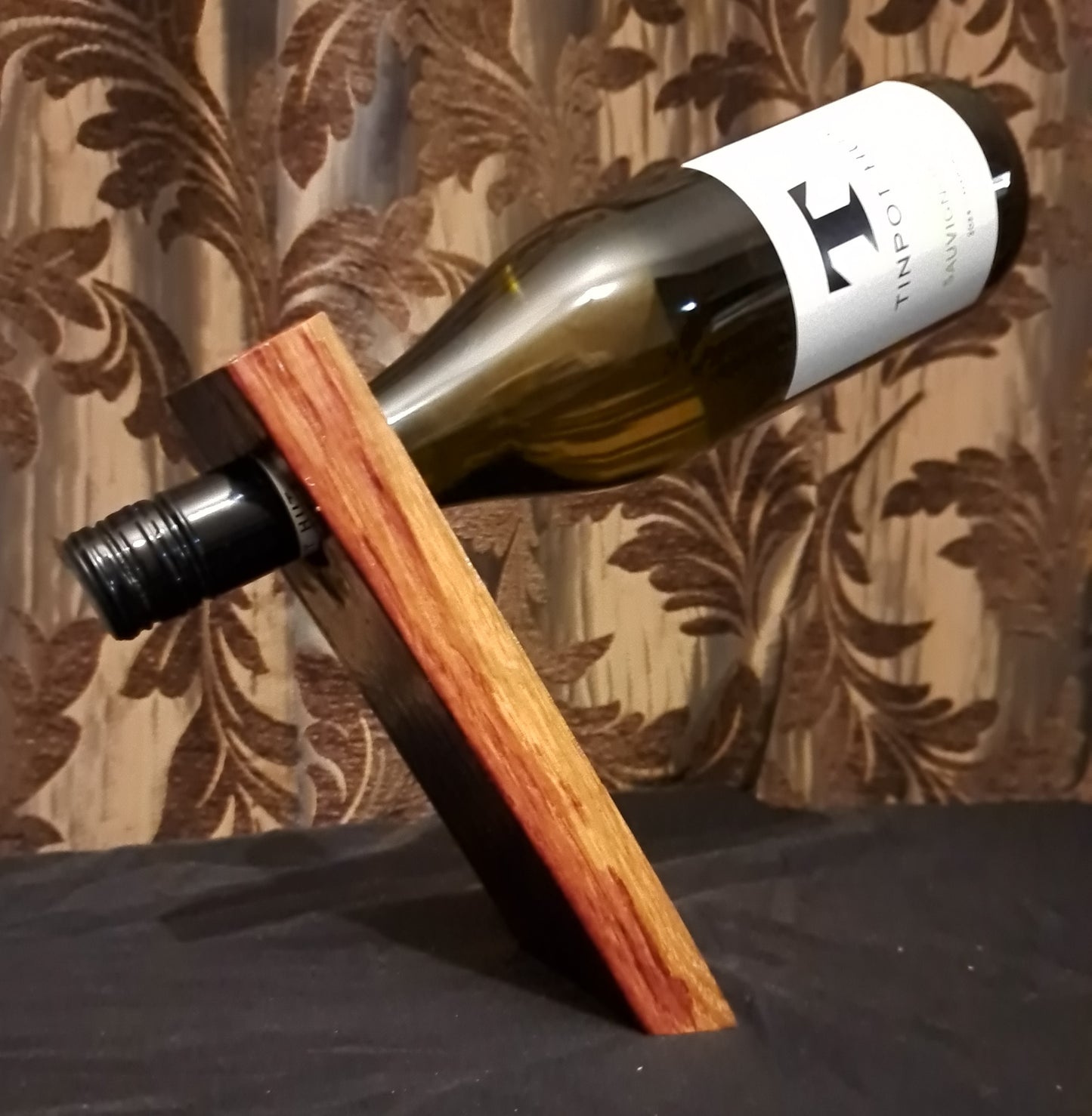 Floating bottle holder